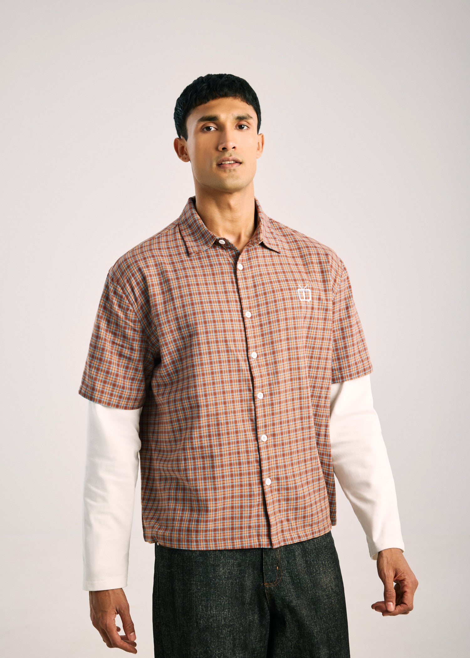 Short Sleeve Button-Up Shirt - Brown
