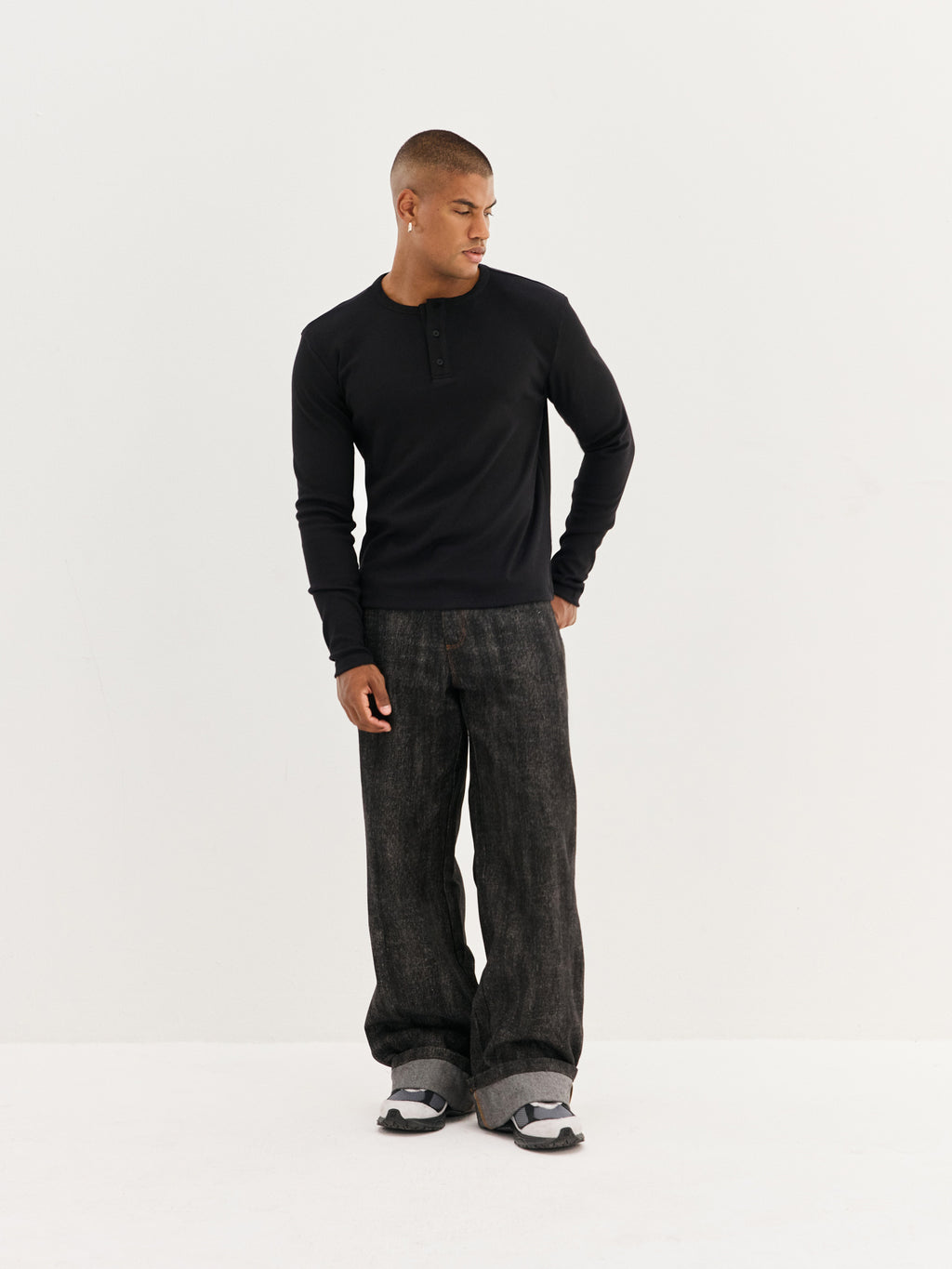 Men's Ribbed Henley - Black