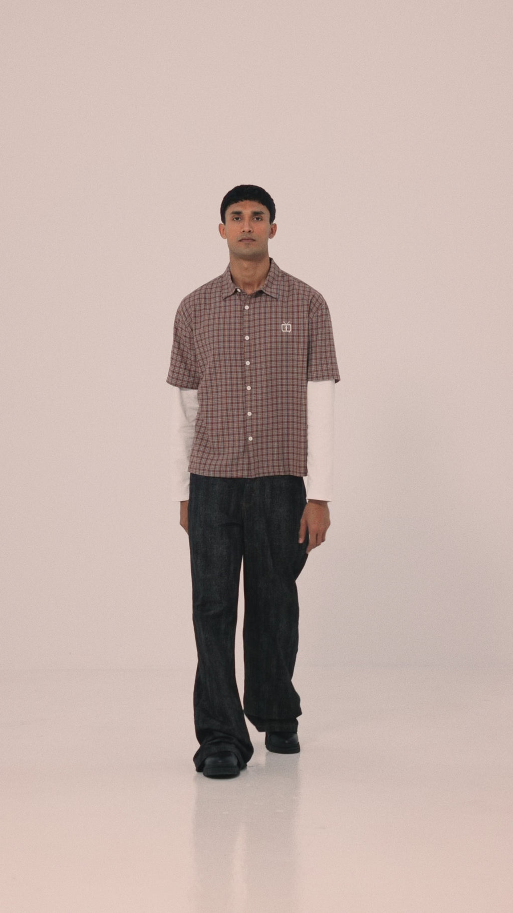 Short Sleeve Button-Up Shirt - Brown