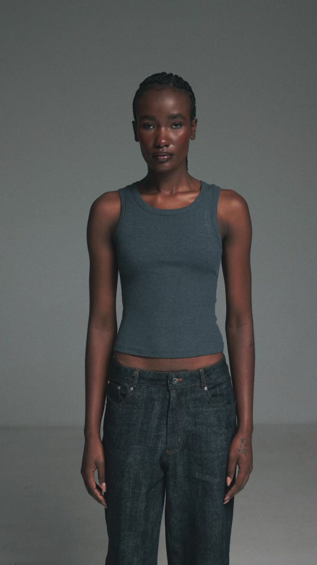 Women’s Ribbed Tank Top - Charcoal