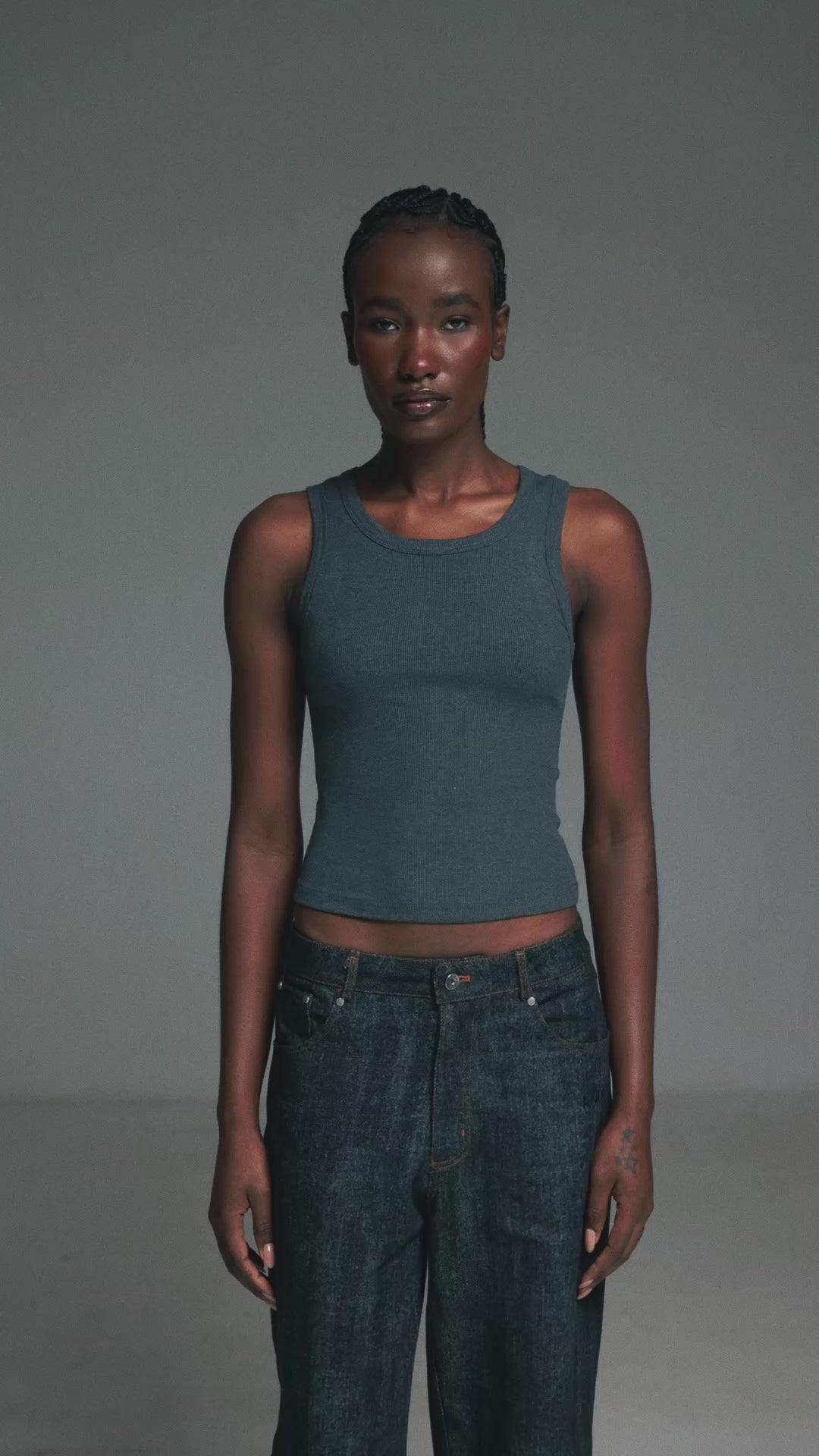 Women’s Ribbed Tank Top - Charcoal